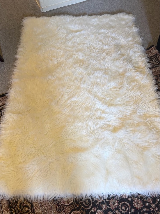 Other Other - Faux Sheepskin Area Rug - Cream